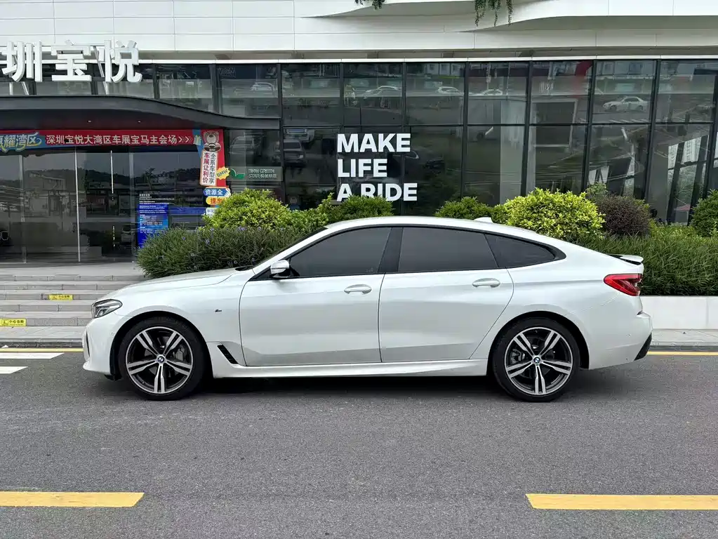 BMW 6 Series GT 2024 — фото 3