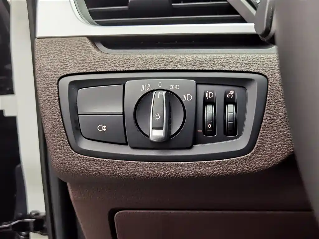 BMW X1 2022 — фото 21