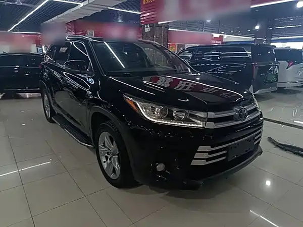 Toyota Highlander 2020