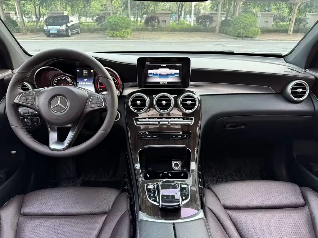 Mercedes-Benz GLC 2018