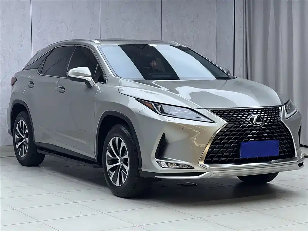 Lexus RX 2021