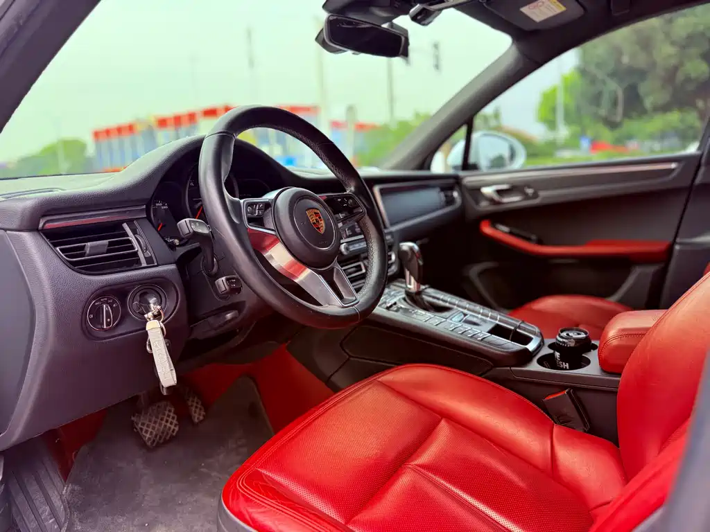 Porsche Macan 2019