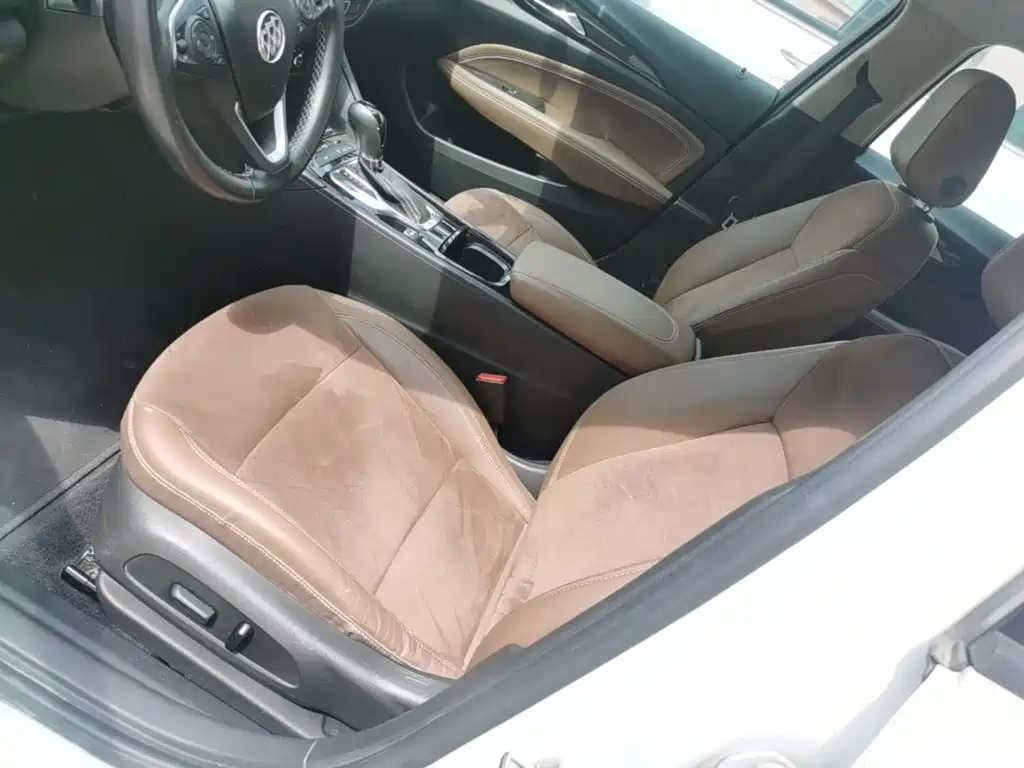 Buick Regal 2018 — фото 15