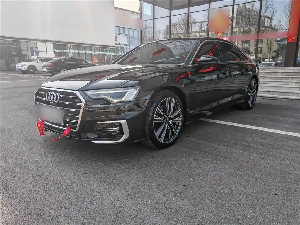 Audi A6L 2025 — фото 1