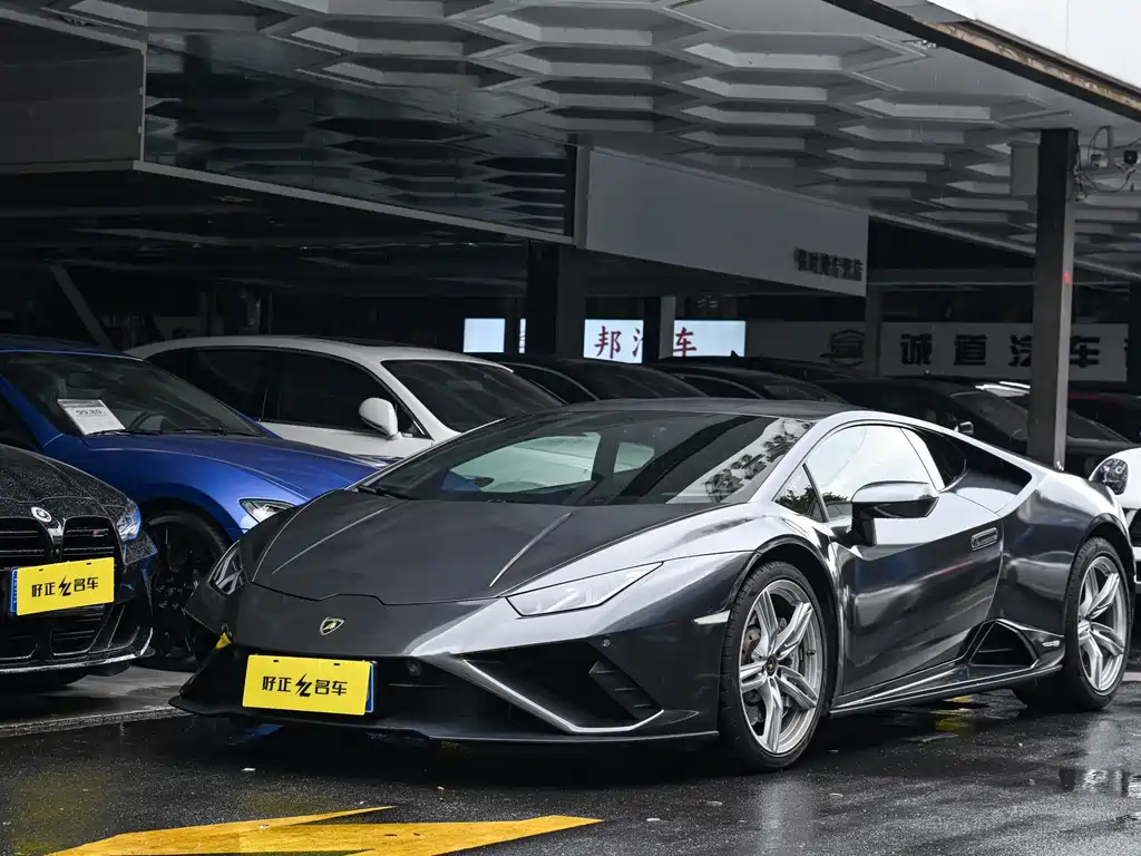Lamborghini Huracán 2022
