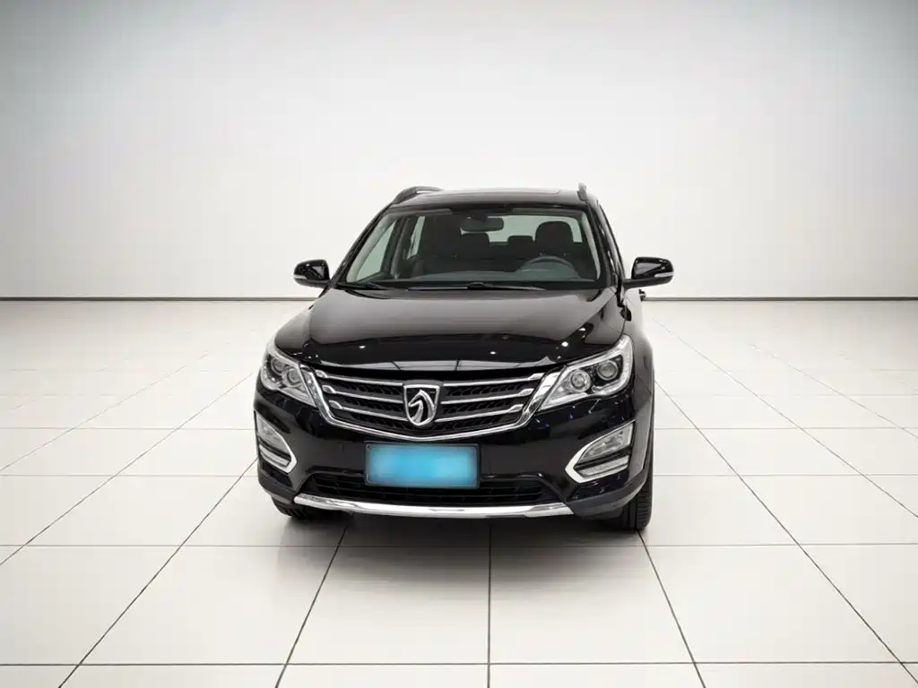 Baojun 560 2015