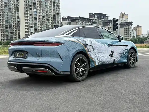 BYD Han L 2025