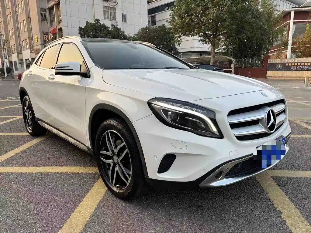 Mercedes-Benz GLA 2016 — фото 3