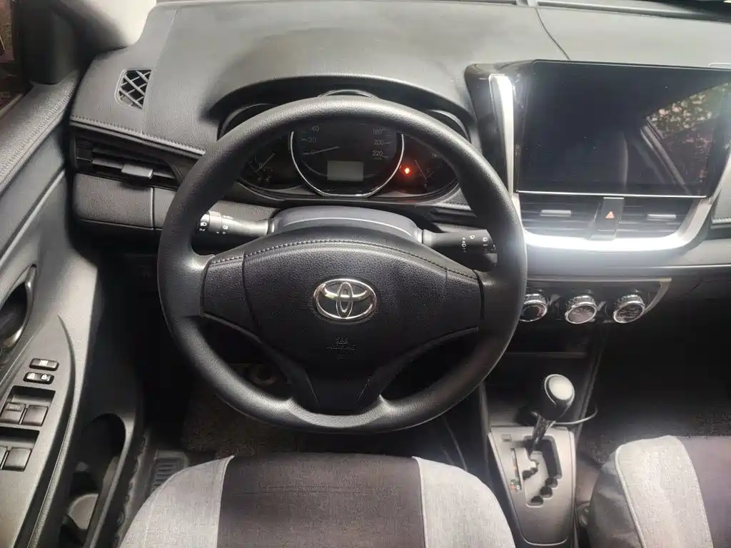 Toyota Vios FS 2018 — фото 6