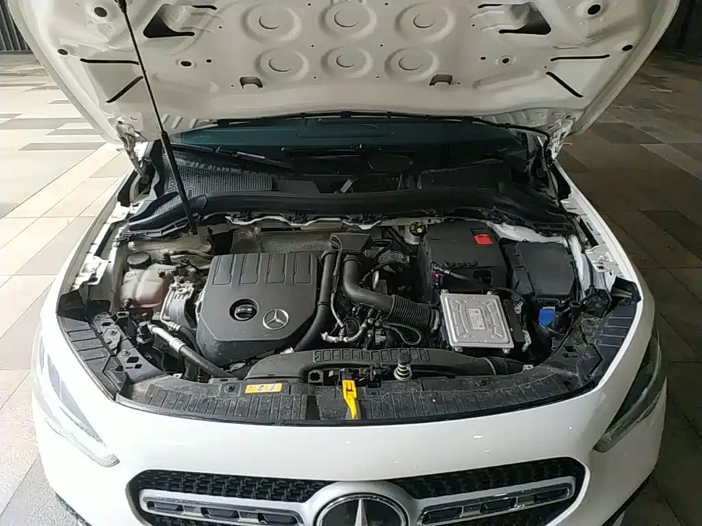 Mercedes-Benz GLA 2020 — фото 20