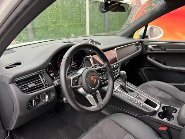 Porsche Macan 2018