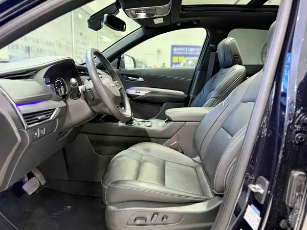 Cadillac XT4 2021