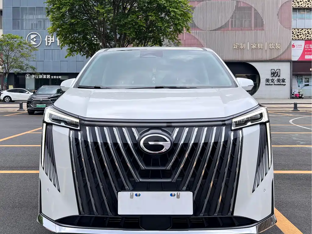 GAC Motor Trumpchi M8 2025 — фото 2
