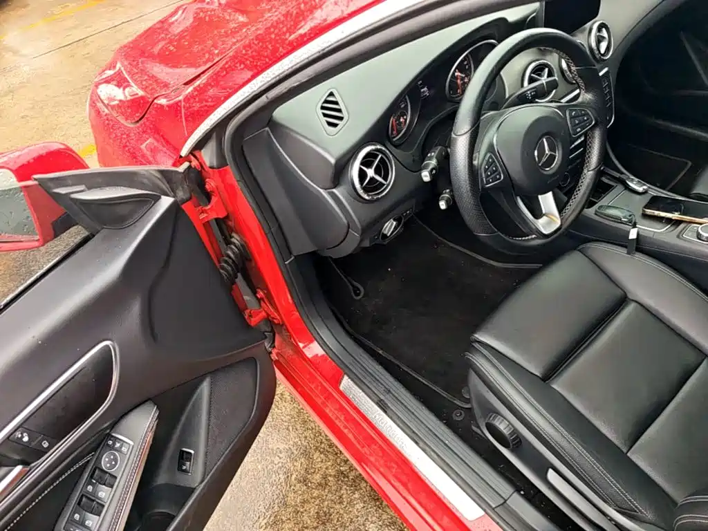 Mercedes-Benz CLA 2016 — фото 16