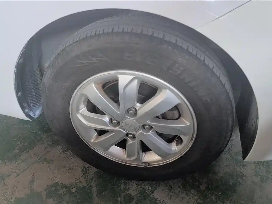 Kia K2 2016