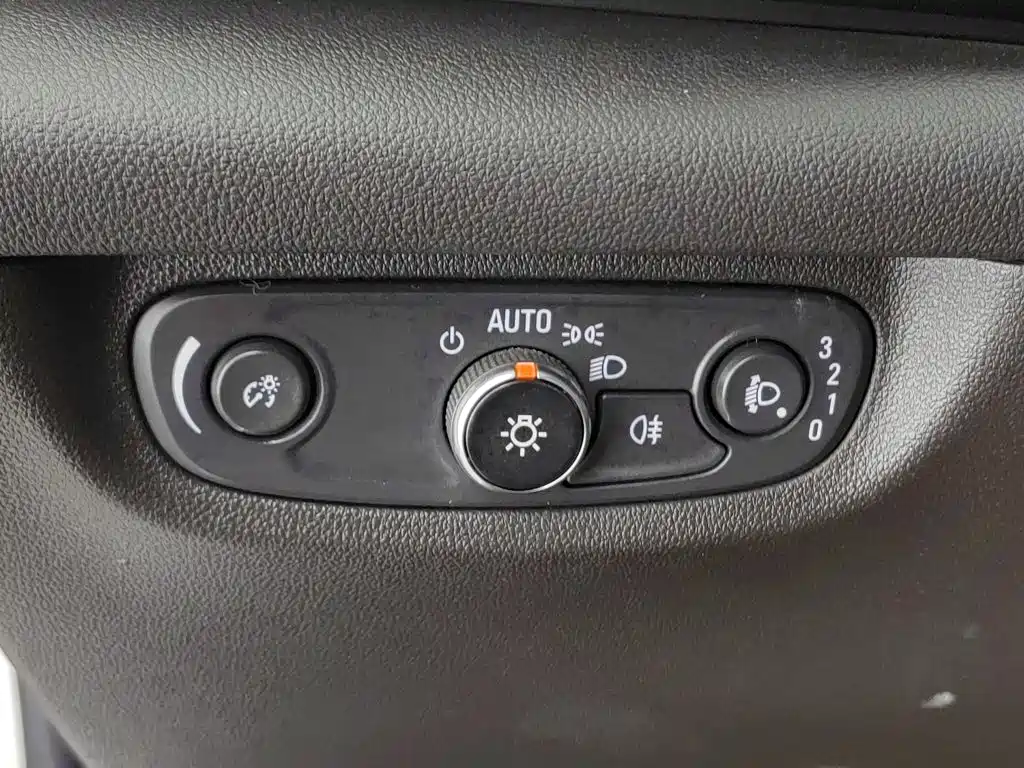 Buick Regal 2021 — фото 21