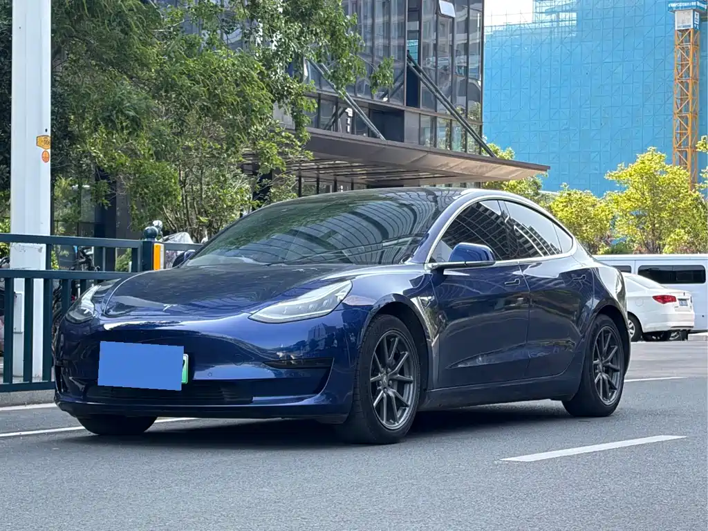Tesla Model 3 2020 — фото 1