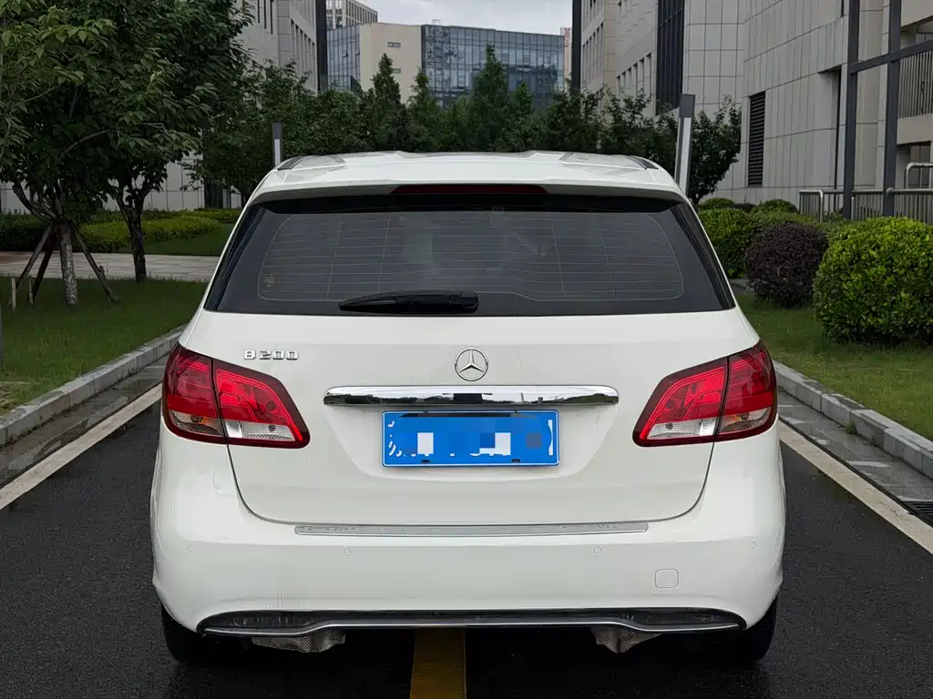 Mercedes-Benz B-Class 2016