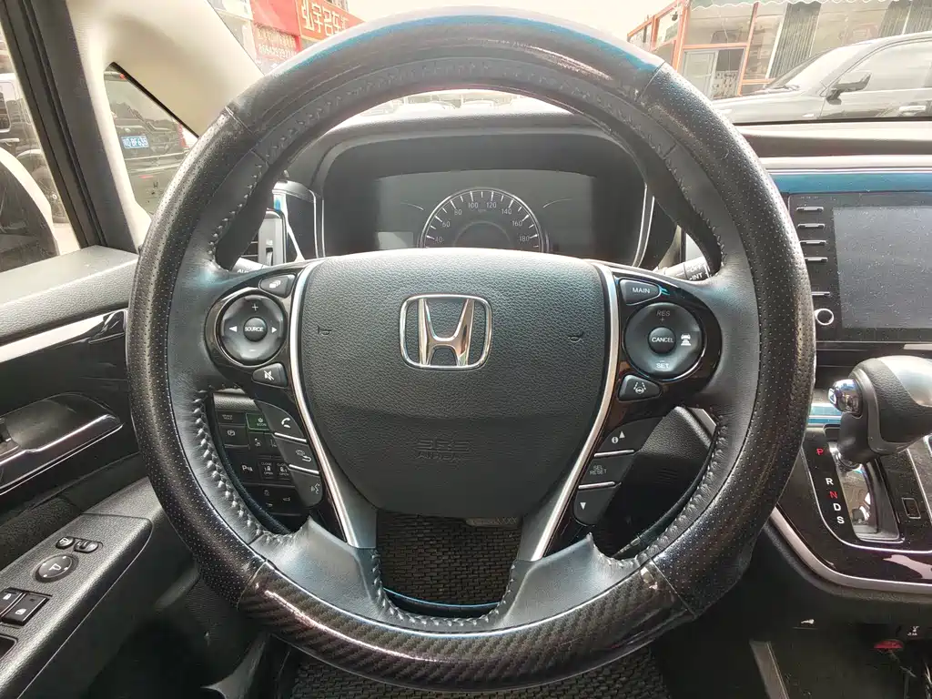 Honda Elysion 2021 — фото 16