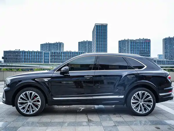 Bentley Bentayga 2022