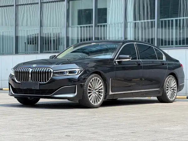 BMW 7 Series 2021