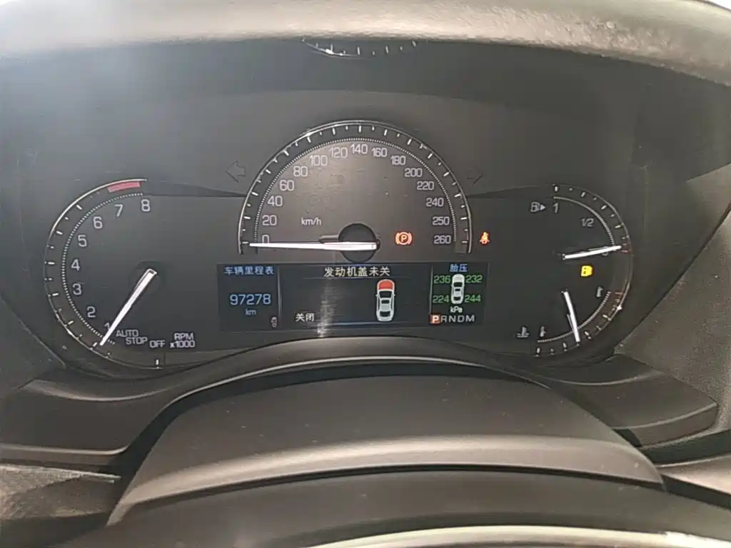 Cadillac ATS-L 2018 — фото 12