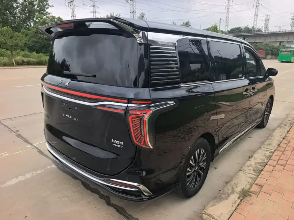 Hongqi HQ9 PHEV 2024