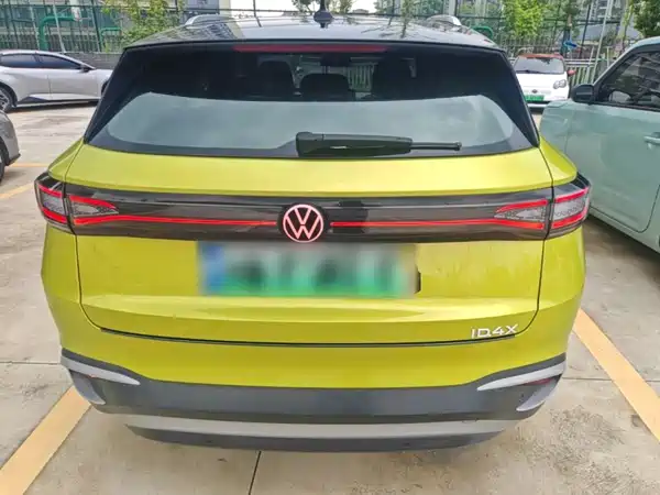 Volkswagen ID.4 X 2021