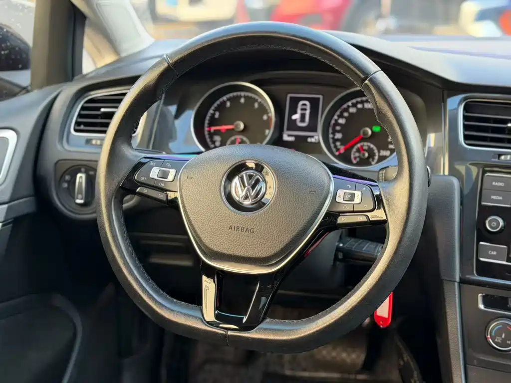 Volkswagen Golf 2018