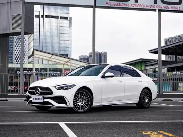 Mercedes-Benz C-Class 2023