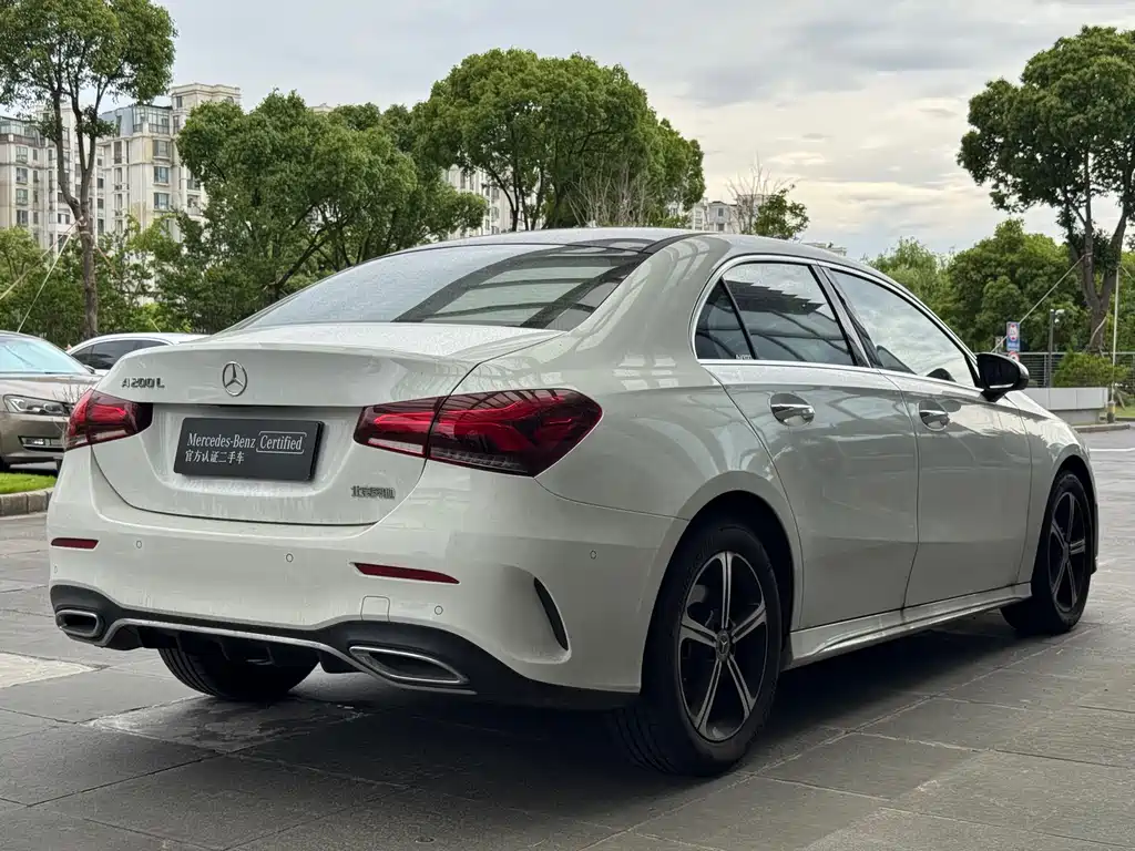 Mercedes-Benz A-Class 2023 — фото 3