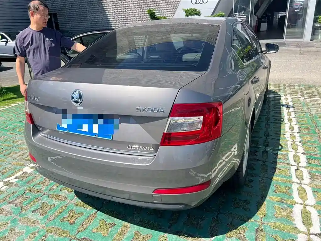 Skoda Octavia 2014