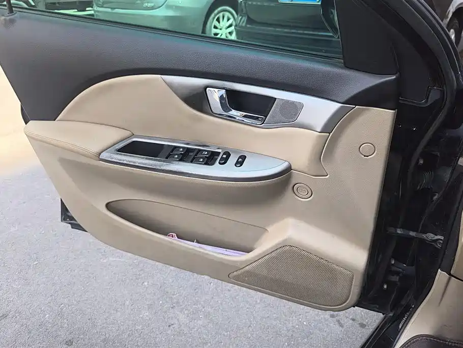 Buick Excelle 2013