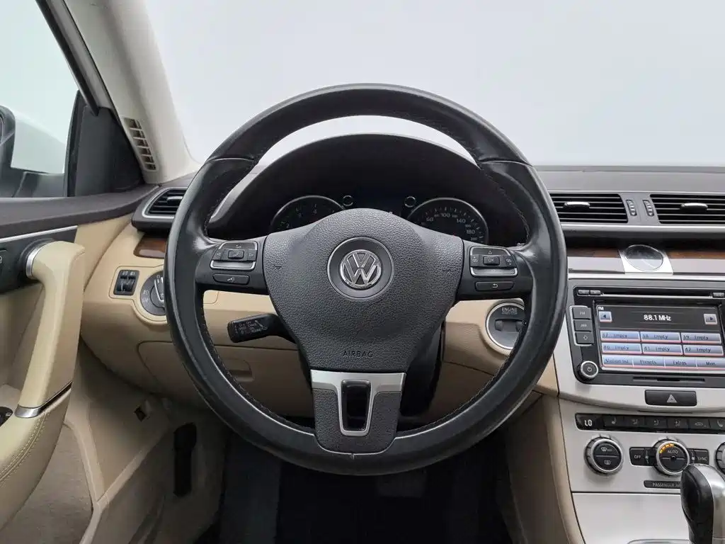 Volkswagen Magotan 2012 — фото 11