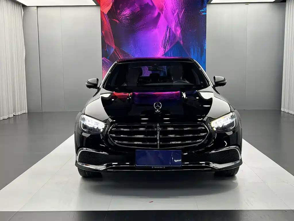 Mercedes-Benz E-Class 2023