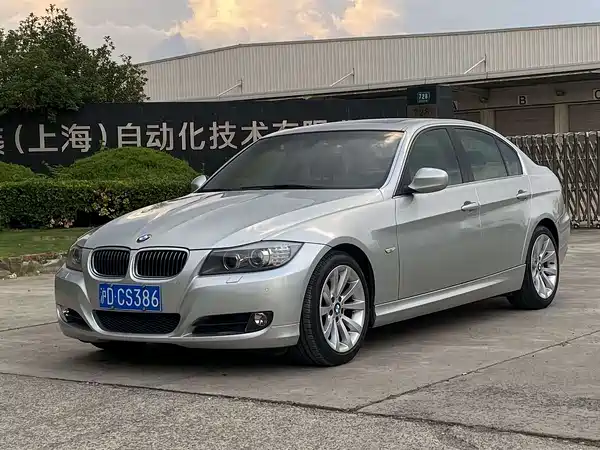 BMW 3 Series 2010