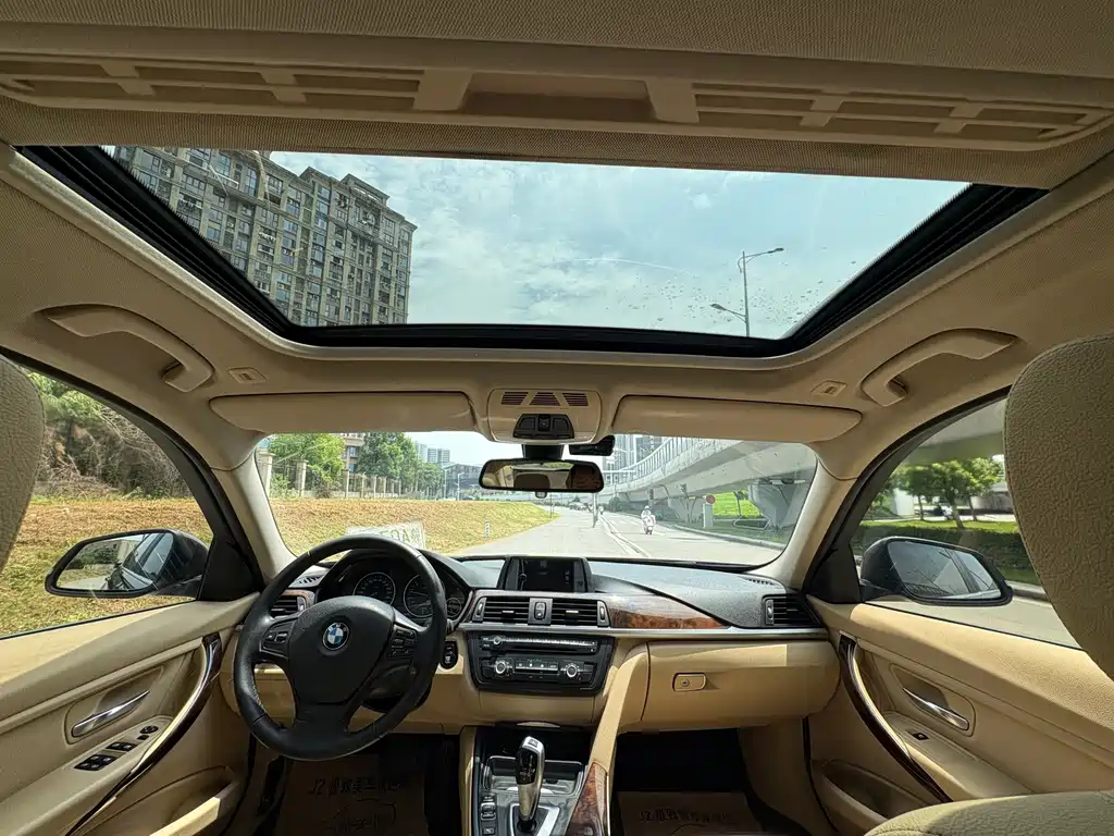 BMW 3 Series 2013 — фото 21
