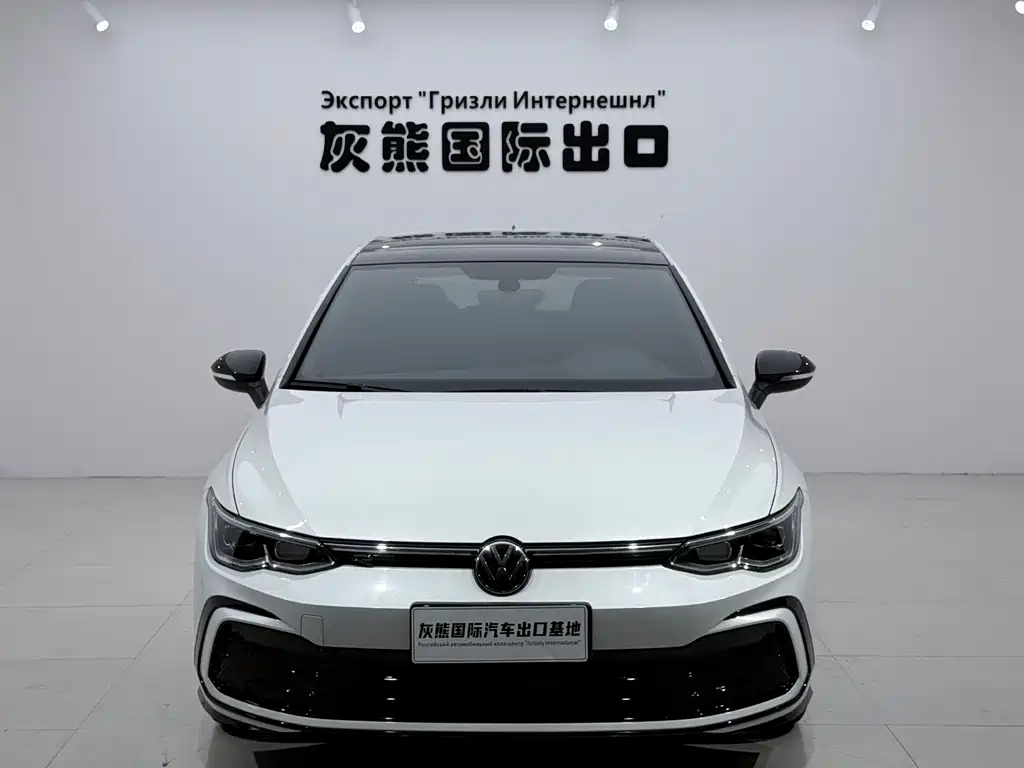Volkswagen Golf 2024