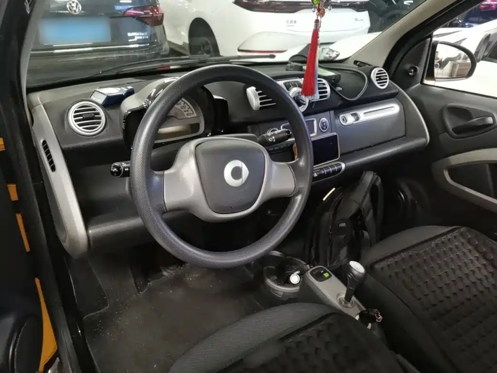smart Fortwo 2014 — фото 10