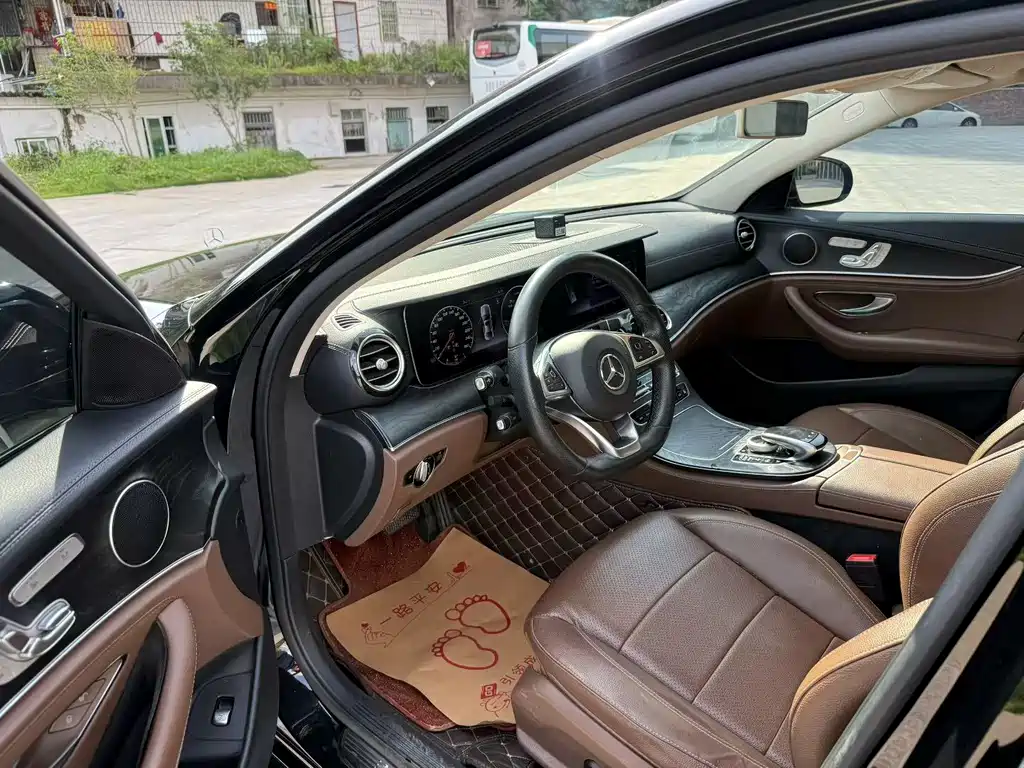 Mercedes-Benz E-Class 2018