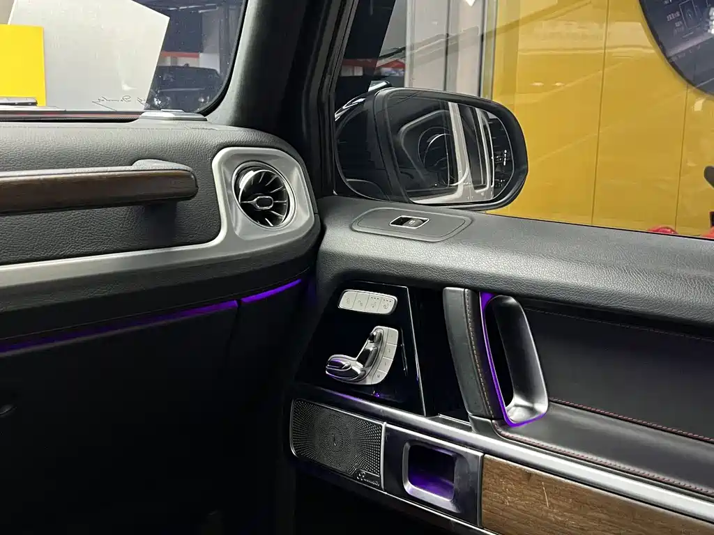 Mercedes-Benz G-Class 2020 — фото 21