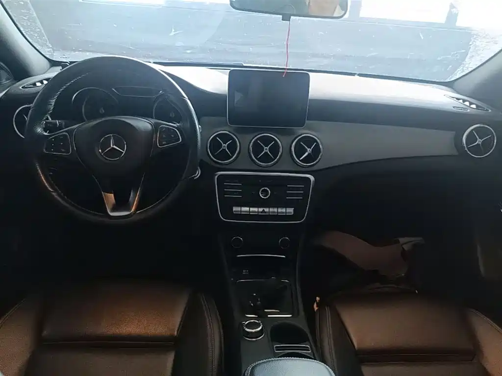 Mercedes-Benz CLA 2017 — фото 6