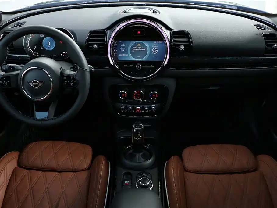 MINI Clubman 2021 — фото 25