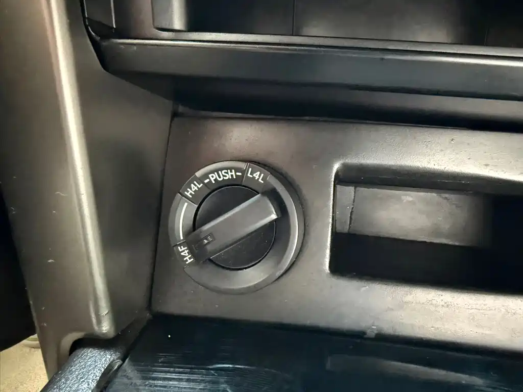 Toyota Prado 2011 — фото 24