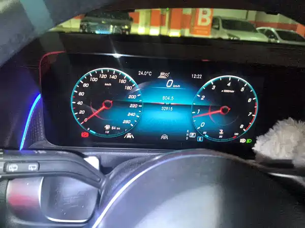 Mercedes-Benz GLB 2024