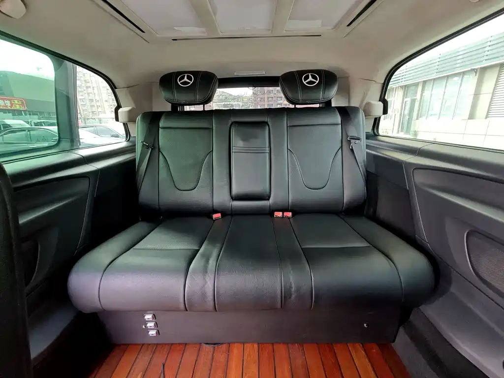 Mercedes-Benz Vito 2018 — фото 10