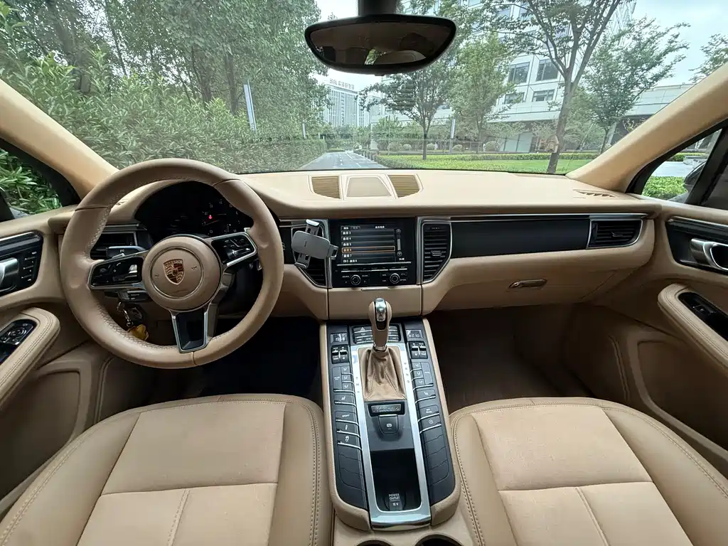 Porsche Macan 2015 — фото 8