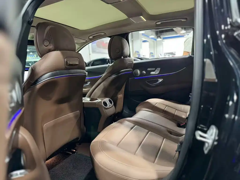 Mercedes-Benz E-Class 2019