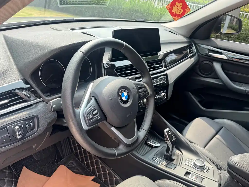 BMW X1 2020 — фото 11