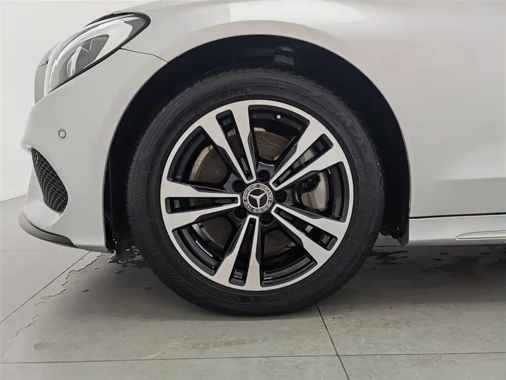 Mercedes-Benz C-Class 2018 — фото 17